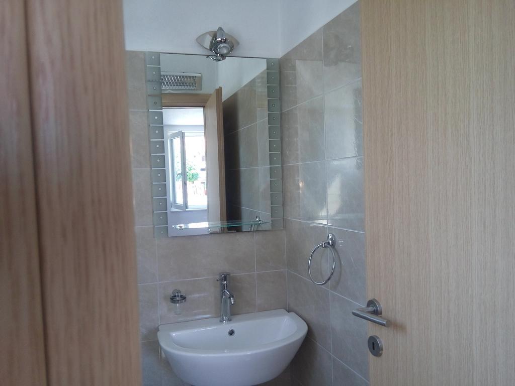 טוראני Adriatic Rose Apartment מראה חיצוני תמונה